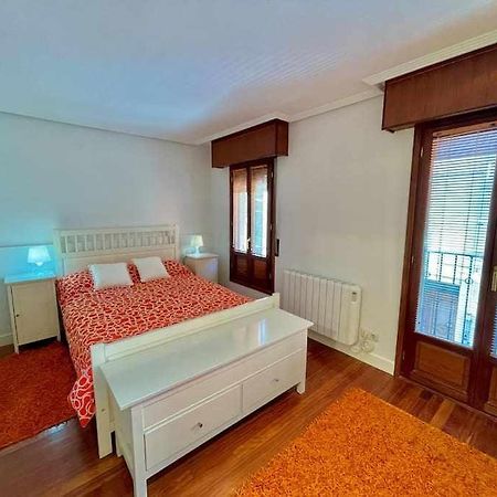 Andra Mari Etxea Apartamento En Parte Antigua Бермео Екстер'єр фото