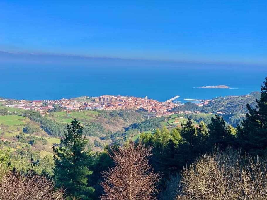 Andra Mari Etxea Apartamento En Parte Antigua Бермео Екстер'єр фото