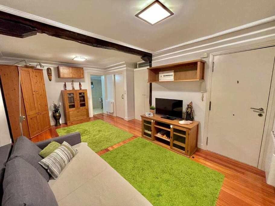 Andra Mari Etxea Apartamento En Parte Antigua Бермео Екстер'єр фото